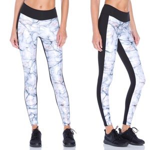 KORAL EMULATE LEGGING - TIME WARP/BLACK